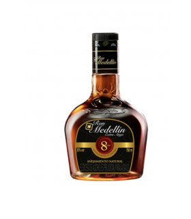 RON MEDELLIN 8 AÑOS